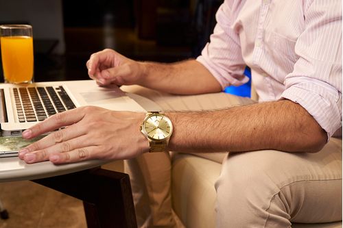 Relógio Masculino Com Calendário Casual Dourado