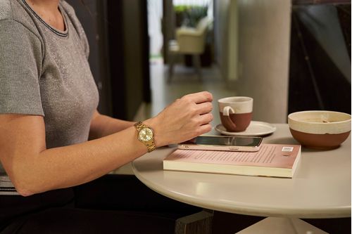 Relógio Feminino Casual Dourado