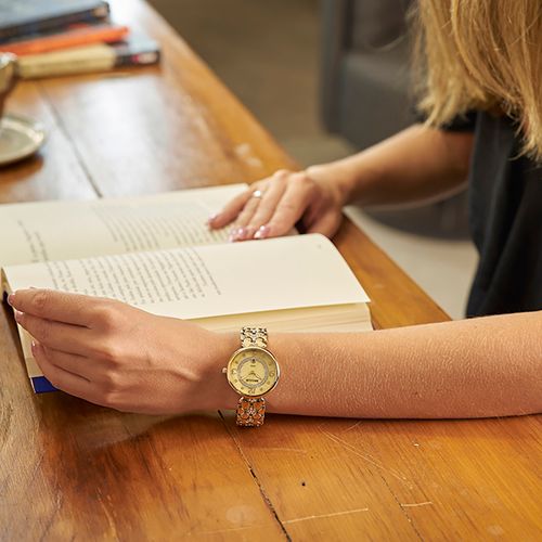 Relógio Feminino Madrepérola Cristais Dourado