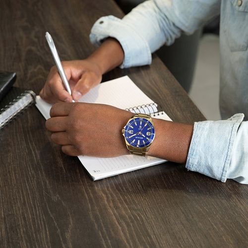 Relógio Masculino Dourado Aço Com Calendário e Visor Azul