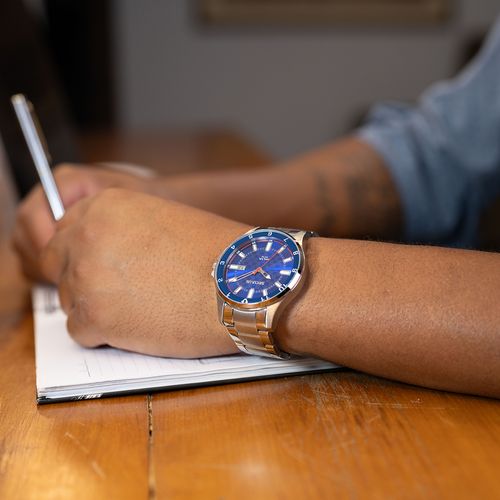 Relógio Masculino Aço Prata Calendário Visor Azul